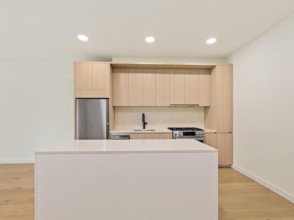 2209 S 1st ST 223, Austin TX 78704