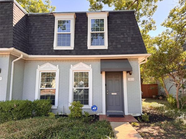 6103 Bullard DR 2, Austin TX 78757