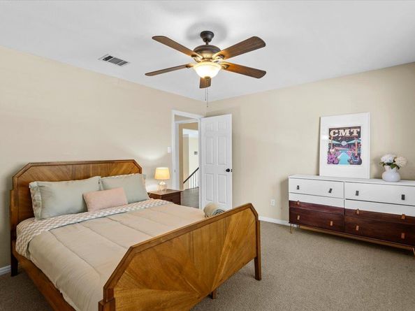 10116 Pinehurst DR, Austin TX 78747