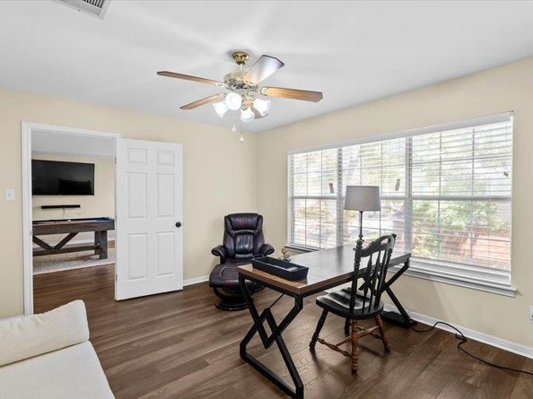 10116 Pinehurst DR, Austin TX 78747