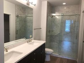 1900 Barton Springs RD 3017, Austin TX 78704