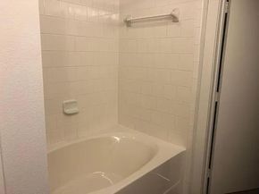1900 Barton Springs RD 3017, Austin TX 78704