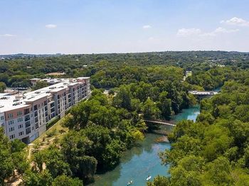 1900 Barton Springs RD