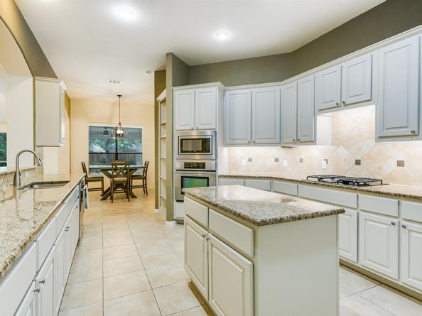 11601 Via Grande DR, Austin TX 78739