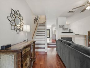 11901 E Swearingen DR 27, Austin TX 78758