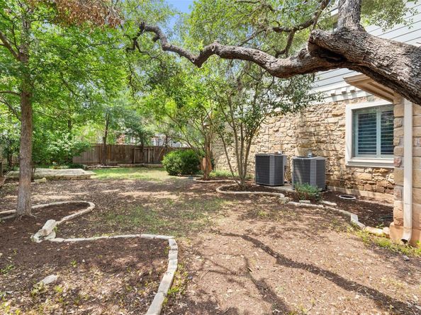 908 Golden Palomino CT, Austin TX 78732