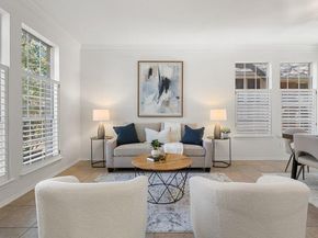 8213 Cheno Cortina TRL, Austin TX 78749