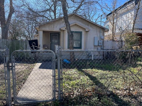 2817 Prado ST, Austin TX 78702