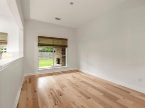 7805 Crandall RD, Austin TX 78739