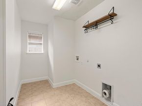 7805 Crandall RD, Austin TX 78739