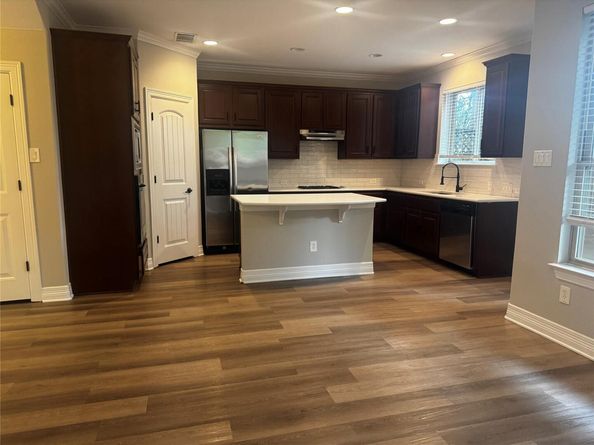 4526 Merle DR, Austin TX 78745