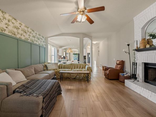 5405 Park At Woodlands DR, Austin TX 78724