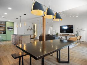 9706 Woodshire DR, Austin TX 78748