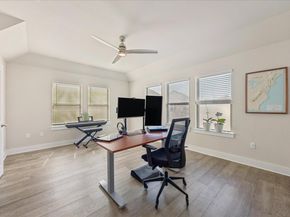 13001 Hymeadow DR 38, Austin TX 78729