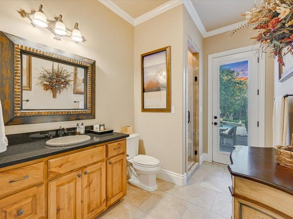 124 Walnut Tree LOOP, Georgetown TX 78633