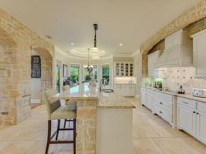 124 Walnut Tree LOOP, Georgetown TX 78633