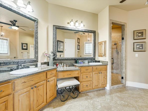 124 Walnut Tree LOOP, Georgetown TX 78633