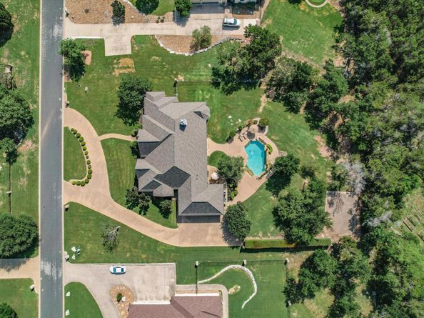 124 Walnut Tree LOOP, Georgetown TX 78633