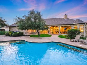 124 Walnut Tree LOOP, Georgetown TX 78633