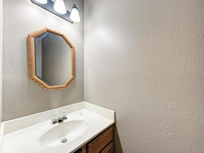 502 Columbine Ave, Cedar Park TX 78613