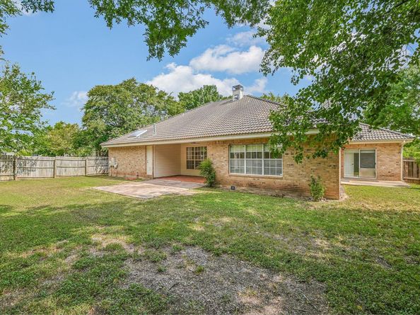 10020 Wild Dunes DR, Austin TX 78747