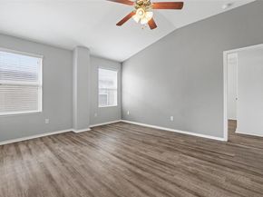 6227 Aviara DR E3, Austin TX 78735