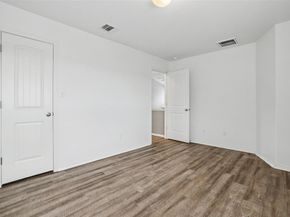 6227 Aviara DR E3, Austin TX 78735