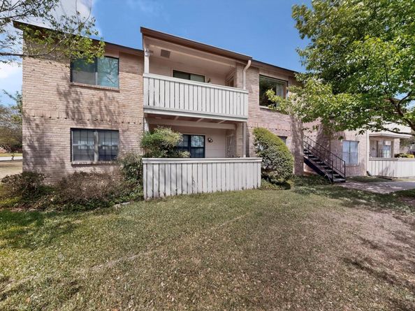 8210 Bent Tree RD 104, Austin TX 78759