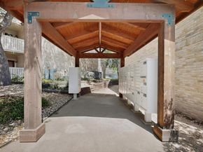 8210 Bent Tree RD 104, Austin TX 78759