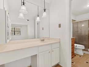 8210 Bent Tree RD 104, Austin TX 78759