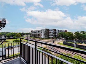 2235 E 6th ST 302, Austin TX 78702