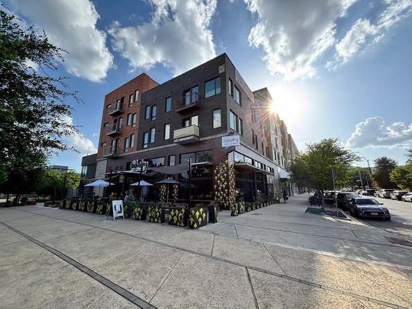 2235 E 6th ST 302, Austin TX 78702