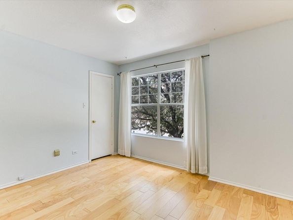 1193 Curve ST, Austin TX 78702