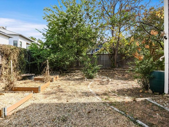 1193 Curve ST, Austin TX 78702