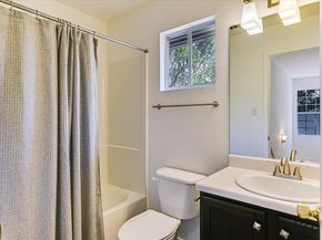 1193 Curve ST, Austin TX 78702