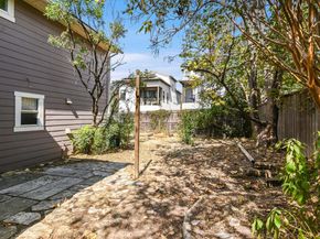 1193 Curve ST, Austin TX 78702