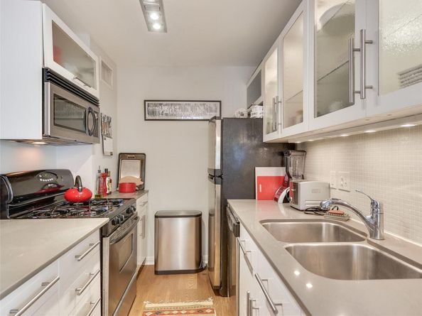 1503 W 9th ST 106, Austin TX 78703