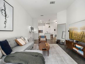 800 Embassy DR 204, Austin TX 78702