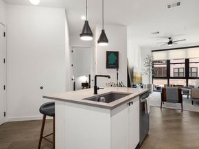 800 Embassy DR 204, Austin TX 78702