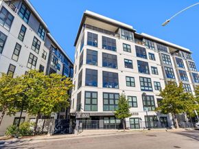 800 Embassy DR 204, Austin TX 78702