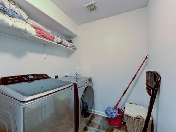 1706 Rockland DR, Austin TX 78748