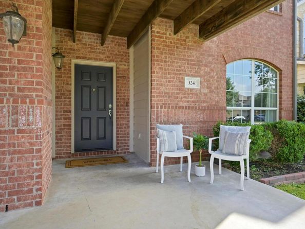 324 King Elder LN, Leander TX 78641