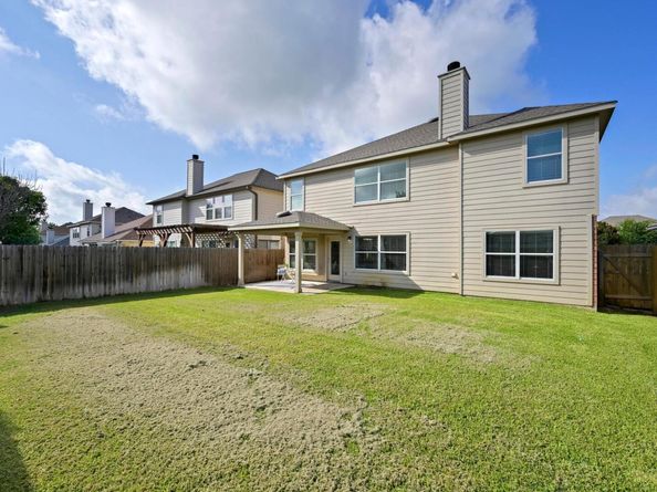 324 King Elder LN, Leander TX 78641