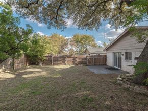 2005 Matthews LN 2, Austin TX 78745