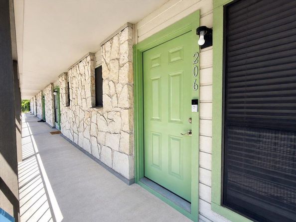 4307 S 1st ST 206, Austin TX 78745