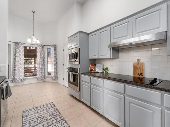 3808 Latimer DR, Austin TX 78732