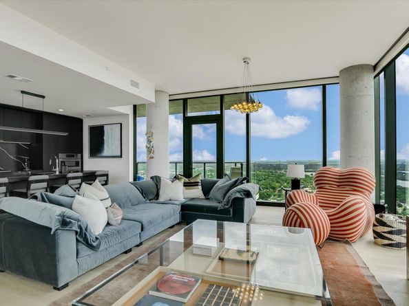 44 East Ave 3906, Austin TX 78701