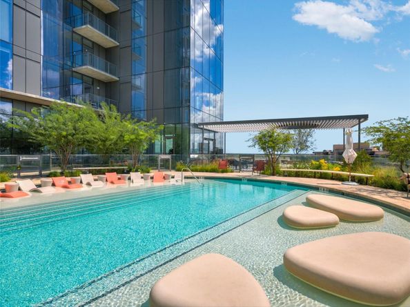 44 East Ave 3906, Austin TX 78701