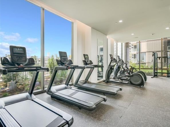 44 East Ave 3906, Austin TX 78701