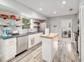 3100 Lynridge DR, Austin TX 78723